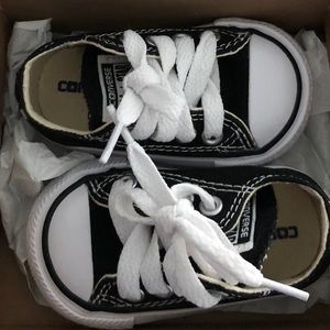 baby converse size 2c